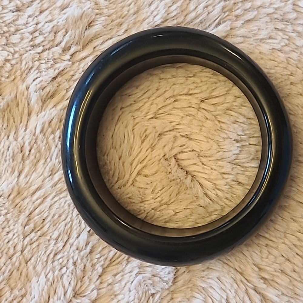 Early Plastic, Probably Bakelite, Bangles - image 4